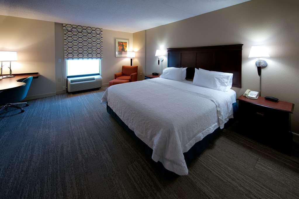 Hampton Inn Fayetteville Δωμάτιο φωτογραφία